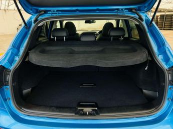 NISSAN QASHQAI 1.6 Qashqai Tekna dCi CVT 5dr