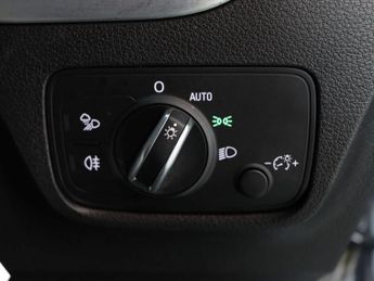 AUDI Q2 1.5 Q2 S Line 35 TFSI Semi-Auto 5dr