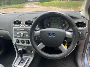 Ford Focus 1.6 Focus LX Auto 5dr