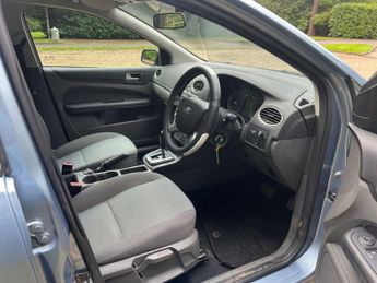 Ford Focus 1.6 Focus LX Auto 5dr