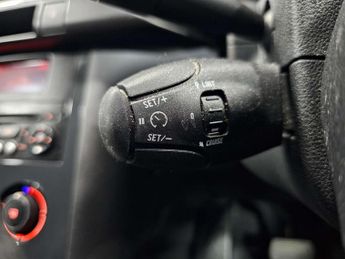 PEUGEOT 3008 1.6 3008 Active Blue HDi S/S Auto 5dr