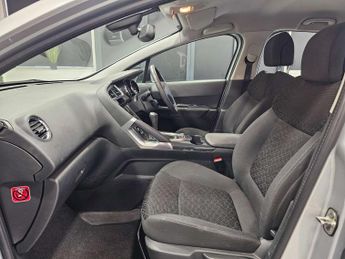 PEUGEOT 3008 1.6 3008 Active Blue HDi S/S Auto 5dr