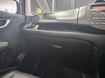 HONDA JAZZ 1.3 Jazz i-VTec EXL CVT 5dr