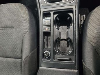 VOLKSWAGEN GOLF 1.4 Golf SE Nav TSi BlueMotion Technology Semi-Auto 5dr