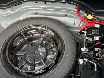 MERCEDES-BENZ E CLASS 2.1 E220 CDI AMG Sport
