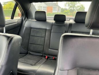 MERCEDES-BENZ E CLASS 2.1 E220 CDI AMG Sport