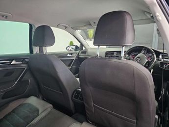 VOLKSWAGEN GOLF 2.0 Golf GT BlueMotion Technology TDI Semi-Auto 5dr