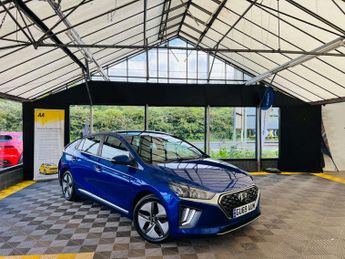 Hyundai IONIQ 1.6 IONIQ First Edition FHEV Semi-Auto 5dr
