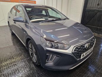 Hyundai IONIQ 1.6 IONIQ First Edition FHEV Semi-Auto 5dr