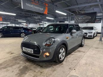 MINI HATCH 1.5 Cooper D Auto 5dr