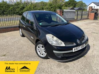 Renault Clio 1.1 Clio Rip Curl 16v 3dr