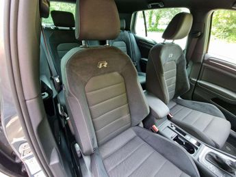 VOLKSWAGEN GOLF 2.0 Golf R TSi 4Motion Semi-Auto 4WD 5dr