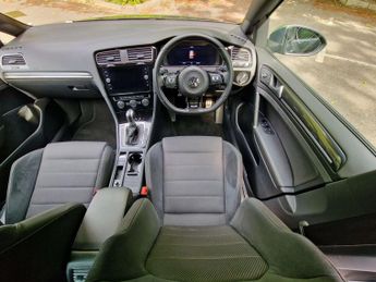 VOLKSWAGEN GOLF 2.0 Golf R TSi 4Motion Semi-Auto 4WD 5dr