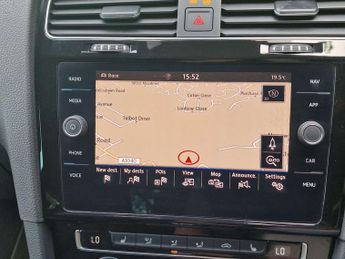 VOLKSWAGEN GOLF 2.0 Golf R TSi 4Motion Semi-Auto 4WD 5dr