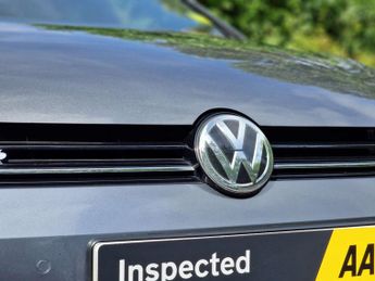 VOLKSWAGEN GOLF 2.0 Golf R TSi 4Motion Semi-Auto 4WD 5dr