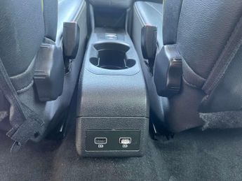 RENAULT ZOE Zoe Iconic Boost Charge EV 50 5dr
