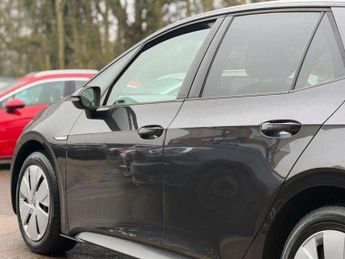 Volkswagen ID.3 Pro Performance 58kWh Tech Auto 5dr