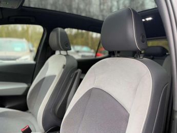 Volkswagen ID.3 Pro Performance 58kWh Tech Auto 5dr