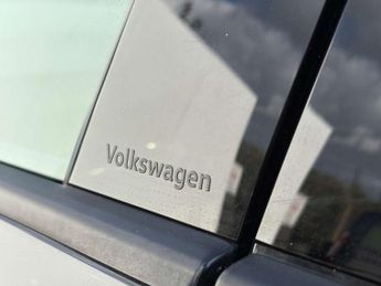 Volkswagen ID.3 Pro Performance 58kWh Tech Auto 5dr
