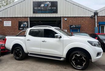 Nissan Navara 2.3 Navara Tekna dCi 4WD 5dr