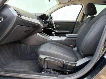 BMW 3 Series 3.0 330d xDrive Sport MHEV Auto 4WD 5dr