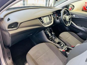VAUXHALL GRANDLAND X 1.6 Grandland X SE TD S/S Auto 5dr