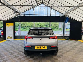 VAUXHALL GRANDLAND X 1.6 Grandland X SE TD S/S Auto 5dr