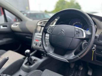 CITROEN C4 1.2 PureTech Flair Hatchback 5dr Petrol Manual Euro 6 (110 ps)