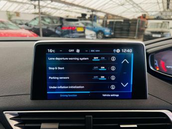 PEUGEOT 3008 1.5 3008 Active Blue HDi S/S Auto 5dr