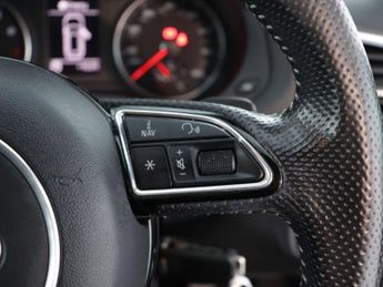 AUDI Q3 1.4 Q3 S Line TFSI Semi-Auto 5dr