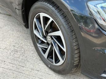 Volkswagen Golf 1.5 Golf Match Edition TSi Evo Semi-Auto 5dr