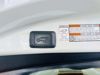 TOYOTA RAV4 2.5 RAV4 Icon TSS HEV CVT 4WD 5dr