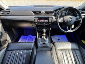 SKODA SUPERB 2.0 Superb SE L Executive TDI Semi-Auto 5dr