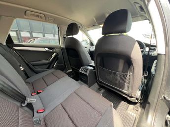 AUDI A4 Allroad 2.0 TDI Estate 5dr Diesel S Tronic quattro Euro 5 (s/s) (177 ps)