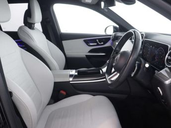 MERCEDES-BENZ GLC 2.0 GLC 300 AMG Line Premium MHEV 4M A 4WD 5dr