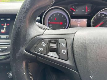 VAUXHALL ASTRA 1.4 Astra SRi T S/S Auto 5dr