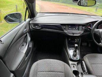 VAUXHALL ASTRA 1.4 Astra SRi T S/S Auto 5dr