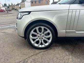 LAND ROVER RANGE ROVER 3.0 Range Rover Vogue SE TDV6 Auto 4WD 5dr
