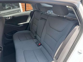 HYUNDAI IONIQ IONIQ Premium BEV 5dr