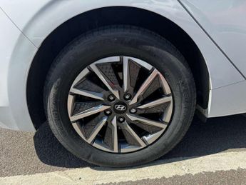 HYUNDAI IONIQ IONIQ Premium BEV 5dr