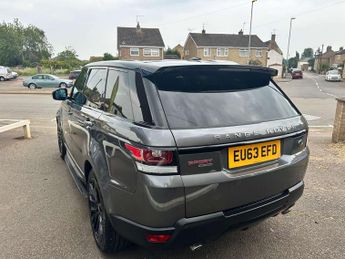 LAND ROVER RANGE ROVER SPORT 3.0 Range Rover Sport HSE Dynamic SDV6 Auto 4WD 5dr