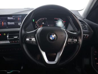 BMW 1 SERIES 1.5 118I Sport Auto 5dr