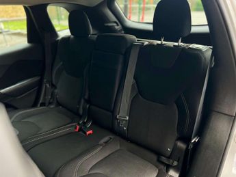 JEEP CHEROKEE 2.0 Cherokee Longitude MultiJet 5dr