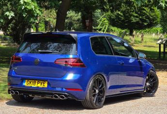 VOLKSWAGEN GOLF 2.0 Golf R TSi Semi-Auto 4WD 3dr