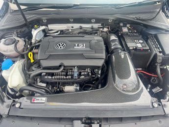 VOLKSWAGEN GOLF 2.0 Golf R TSi Semi-Auto 4WD 3dr