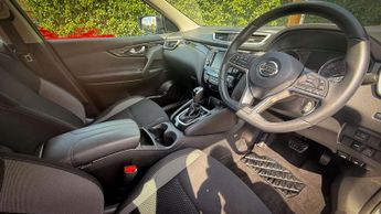 NISSAN QASHQAI 1.3 Qashqai Acenta Premium DiG-T Semi-Auto 5dr
