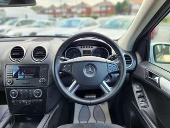 MERCEDES M-CLASS 3.0 ML 280 CDi Sport Auto 4WD 5dr