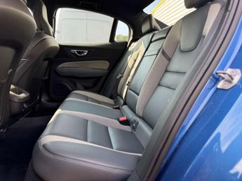 Volvo S60 2.0 S60 R-Design B5 MHEV Auto 4dr