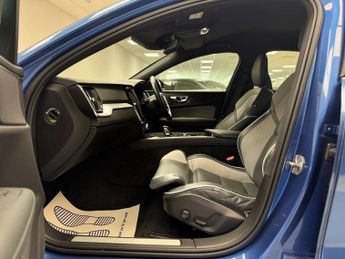 Volvo S60 2.0 S60 R-Design B5 MHEV Auto 4dr