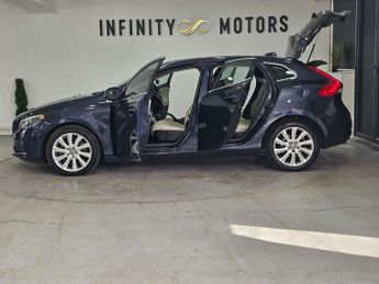 VOLVO V40 2.0 V40 SE Luxury Nav D3 Auto 5dr
